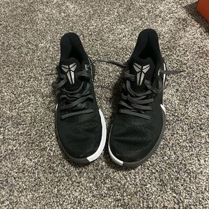 Men’s Nike Mamba Fury Snakeskin (size 7.5)